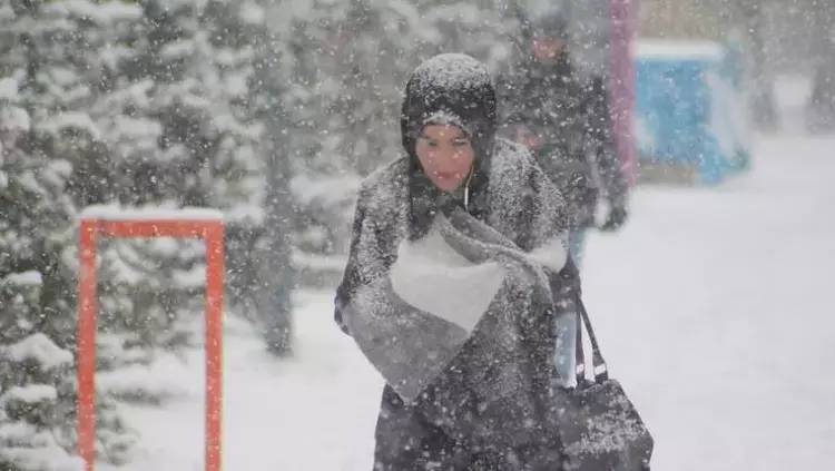 Atkıyı, bereyi ve eldiveni hazırlayın! Uzman isim uyardı: Erbain geliyor 8